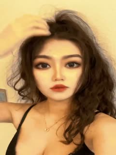 美女自拍
